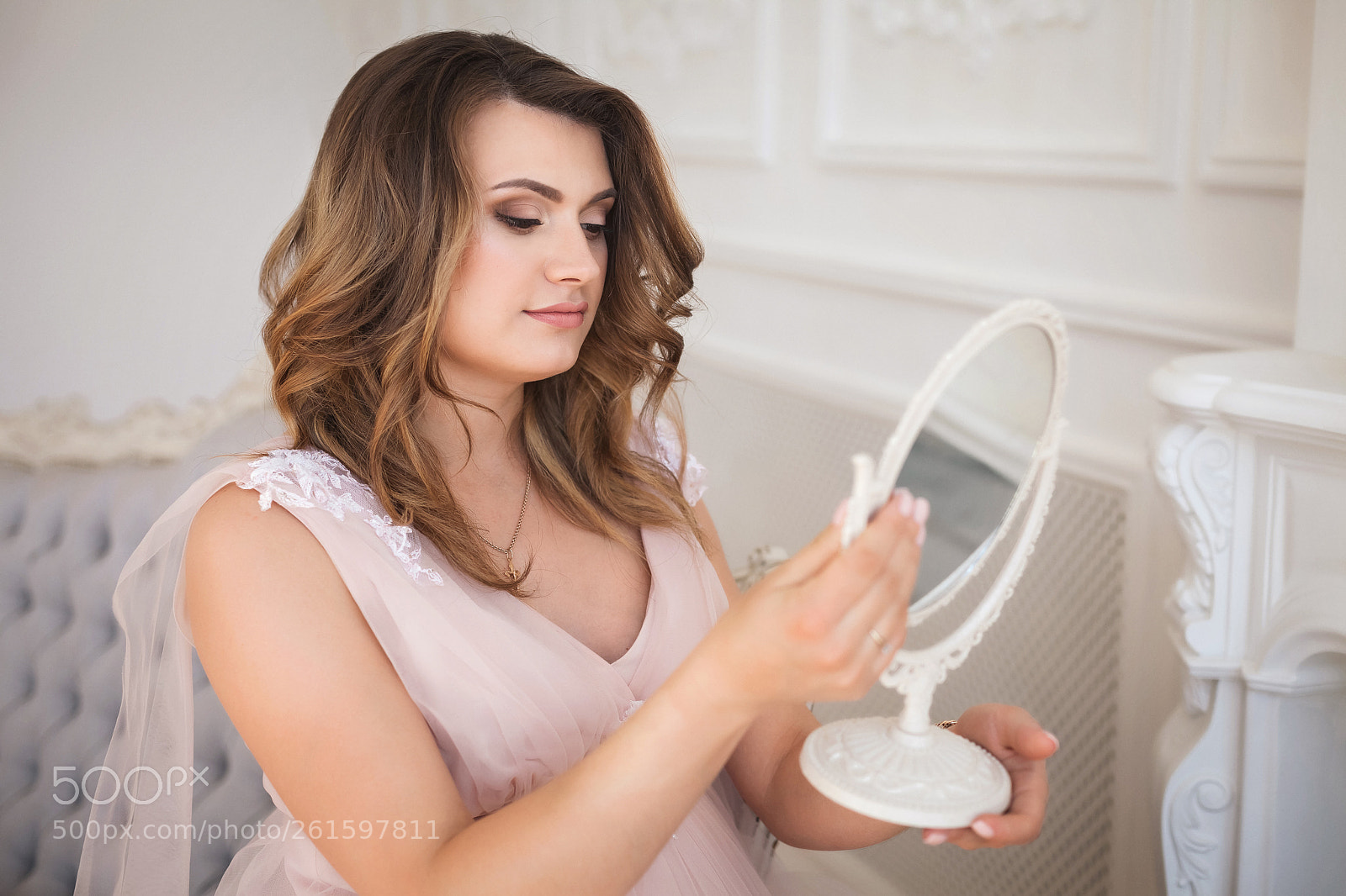 Canon EOS 5D Mark II sample photo. Young pregnant girl admiring photography