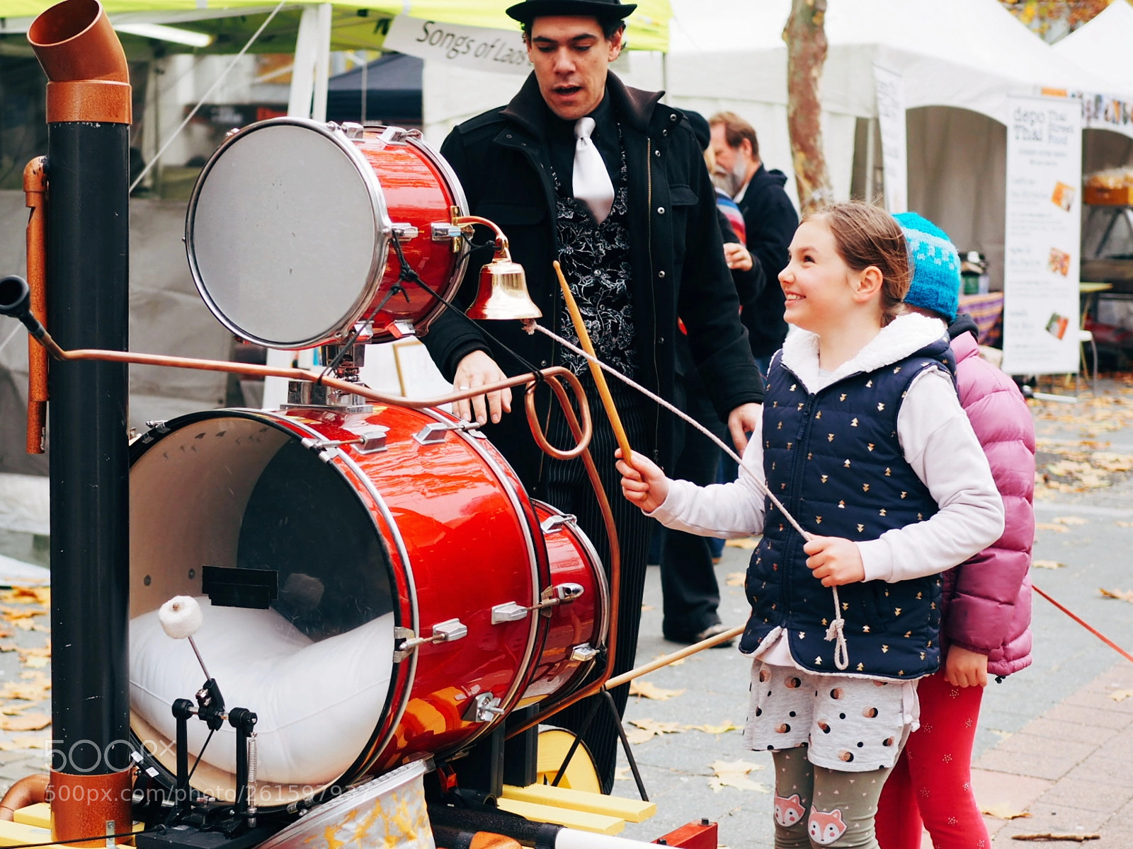 Olympus OM-D E-M5 II sample photo. Drummer girl photography