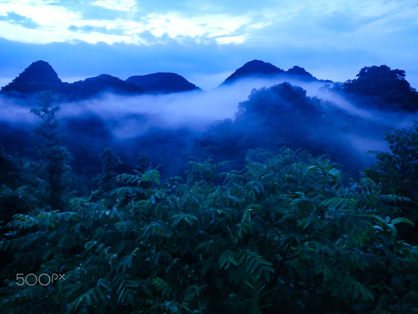 Nikon Coolpix AW100 sample photo. Misty mountain tops photography