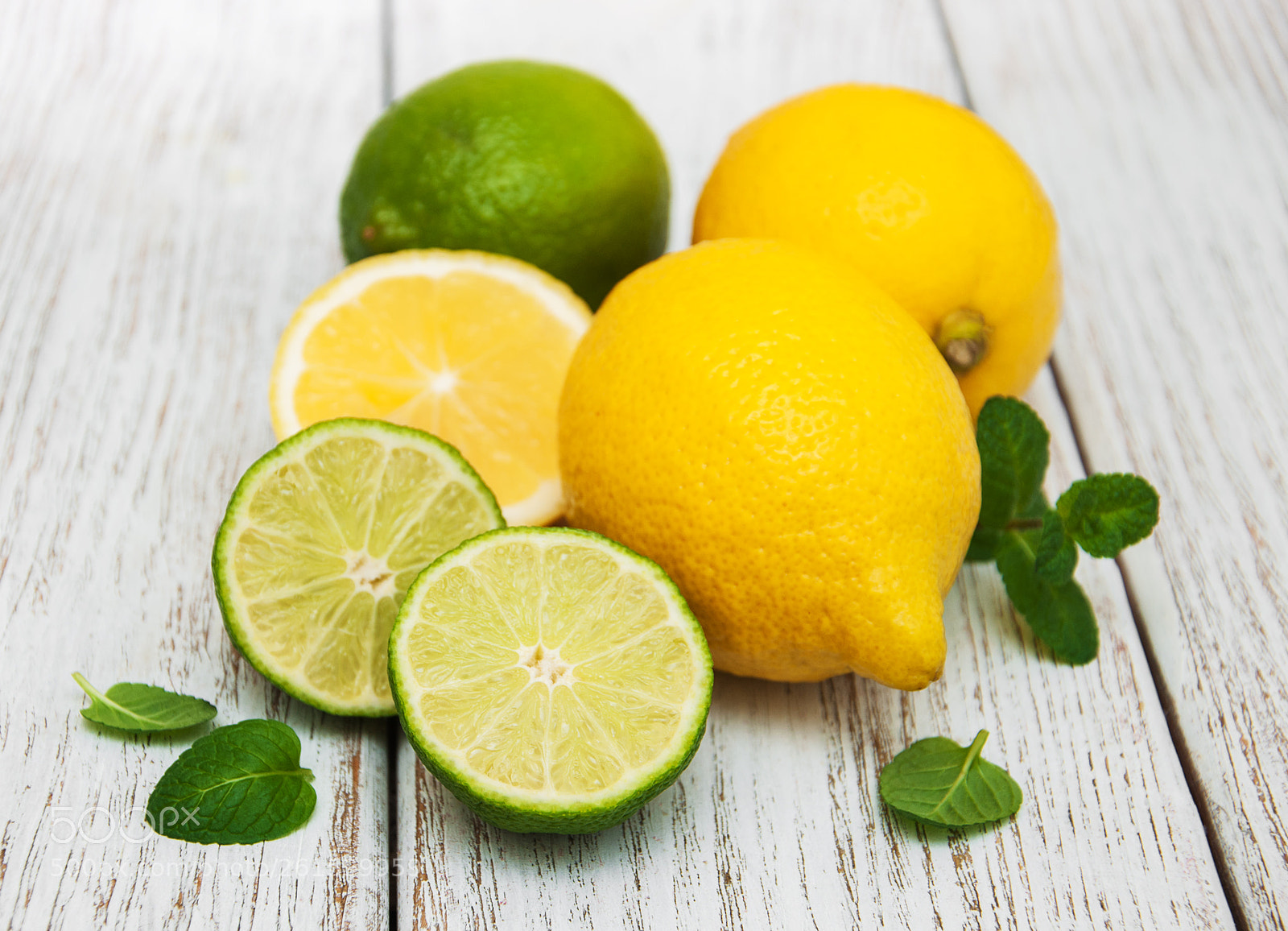 Nikon D90 sample photo. Lemons and limes photography