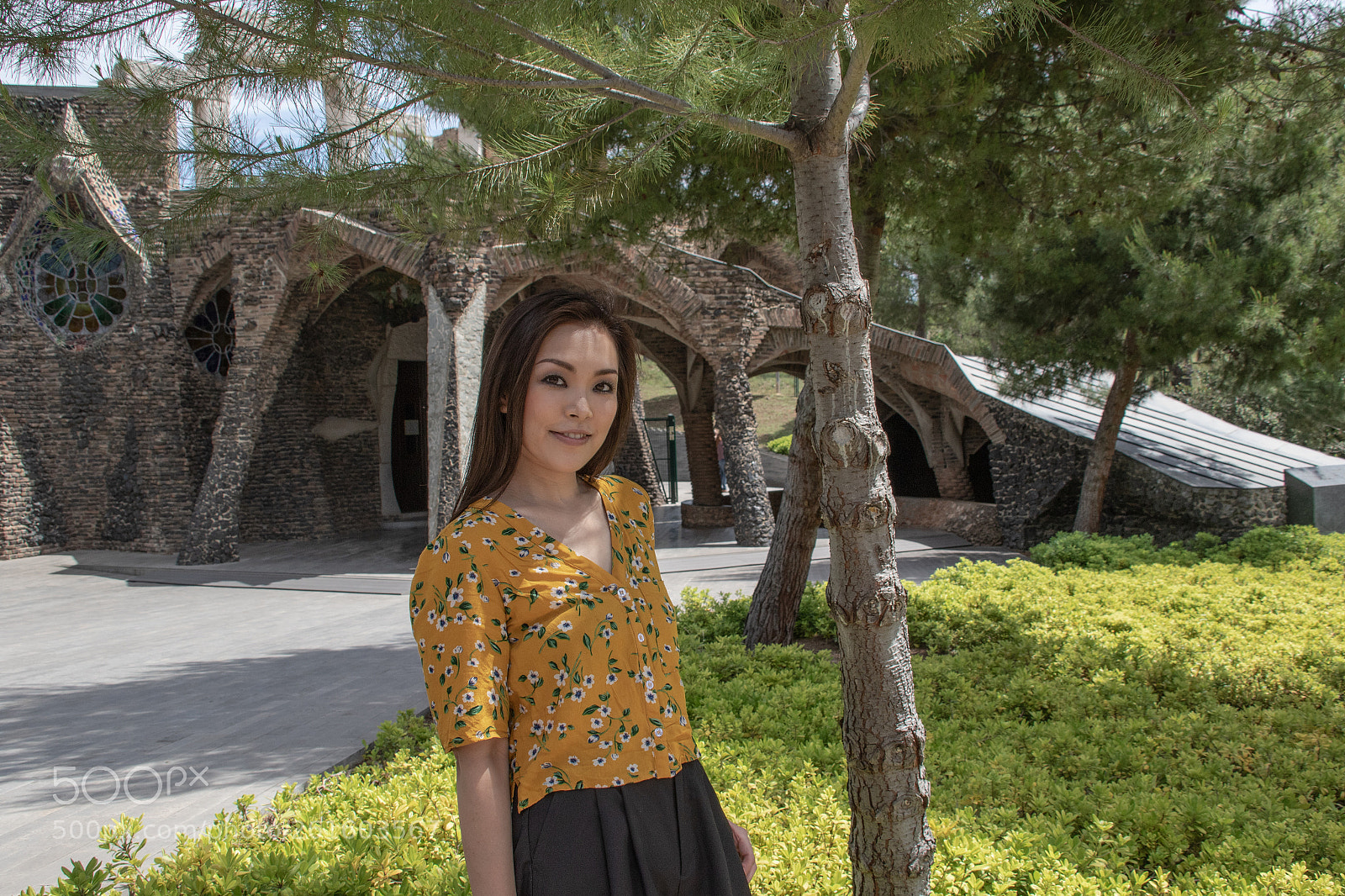 Canon EOS 7D Mark II sample photo. Colònia güell photography