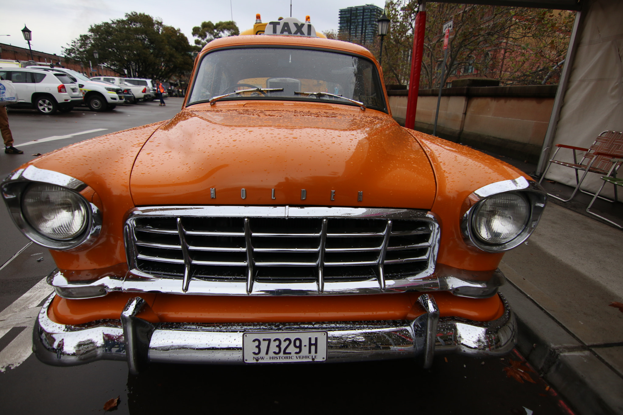 Canon EOS 80D + Tokina AT-X Pro 11-16mm F2.8 DX sample photo. Fc holden taxi photography