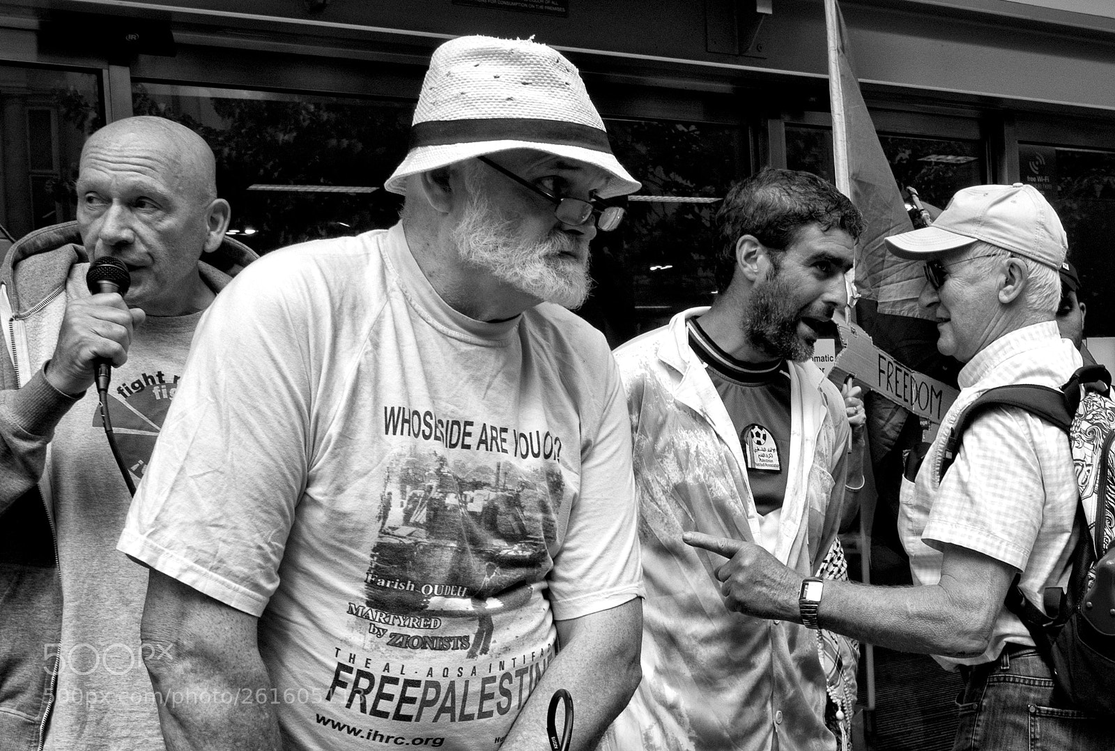 Canon EOS 80D sample photo. Anti-israel protesters, manchester photography