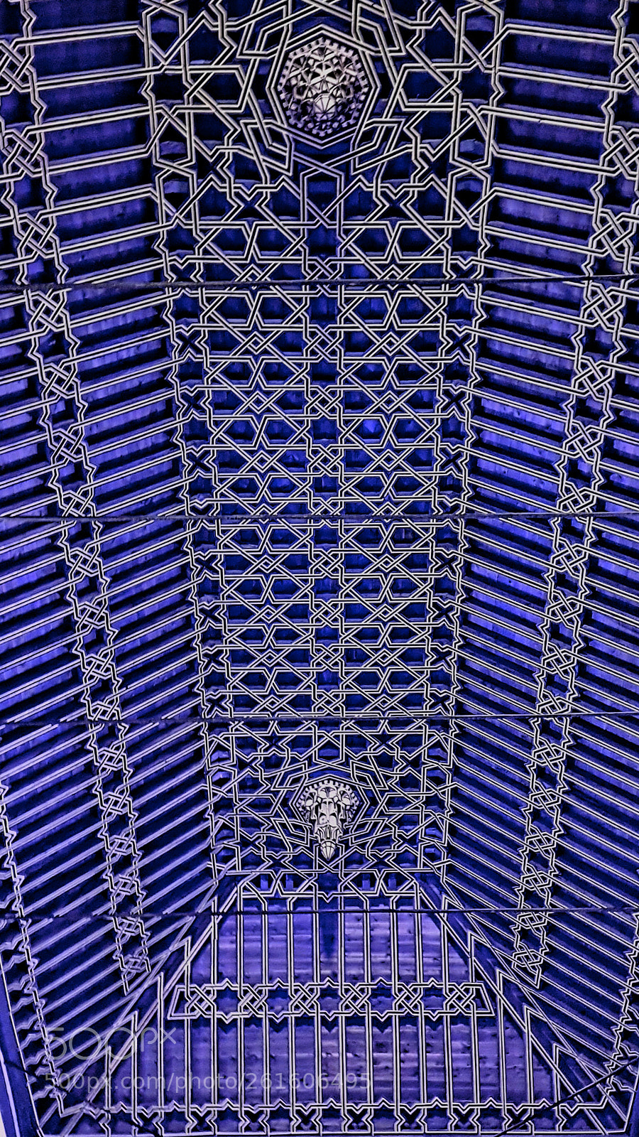 Samsung Galaxy S7 Edge sample photo. Celling in blue photography