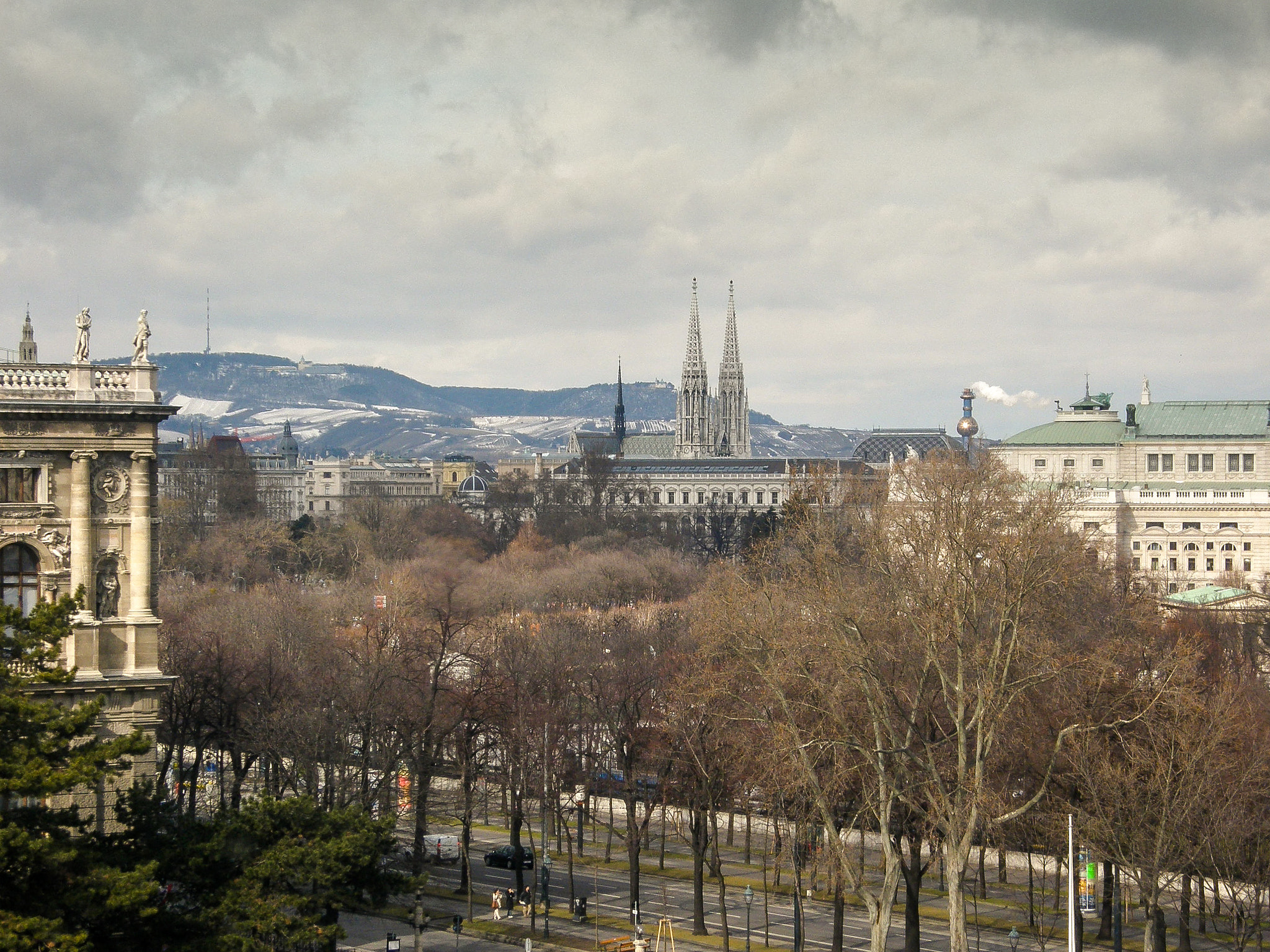 Olympus SP550UZ sample photo. Wien photography