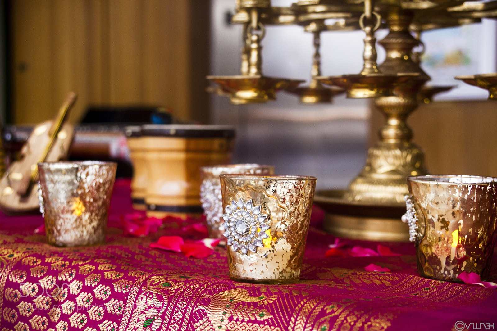 Canon EOS 5D Mark II sample photo. Decorative glasses photography