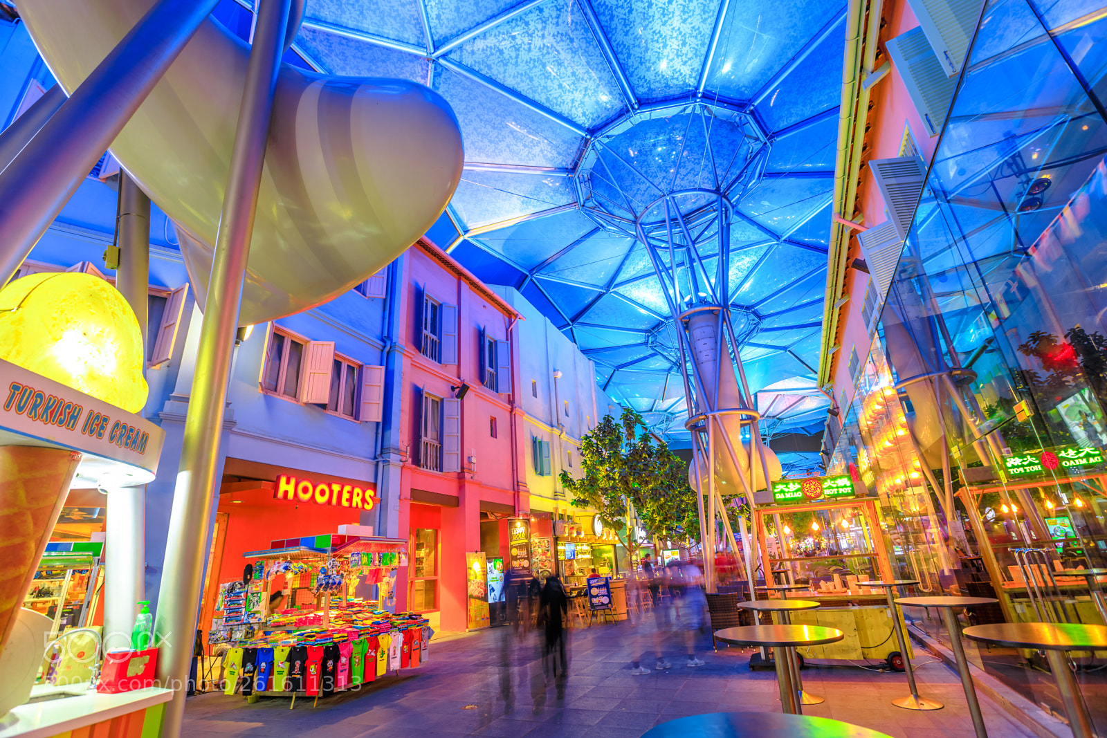 Canon EOS 5D Mark IV sample photo. Clarke quay by night photography
