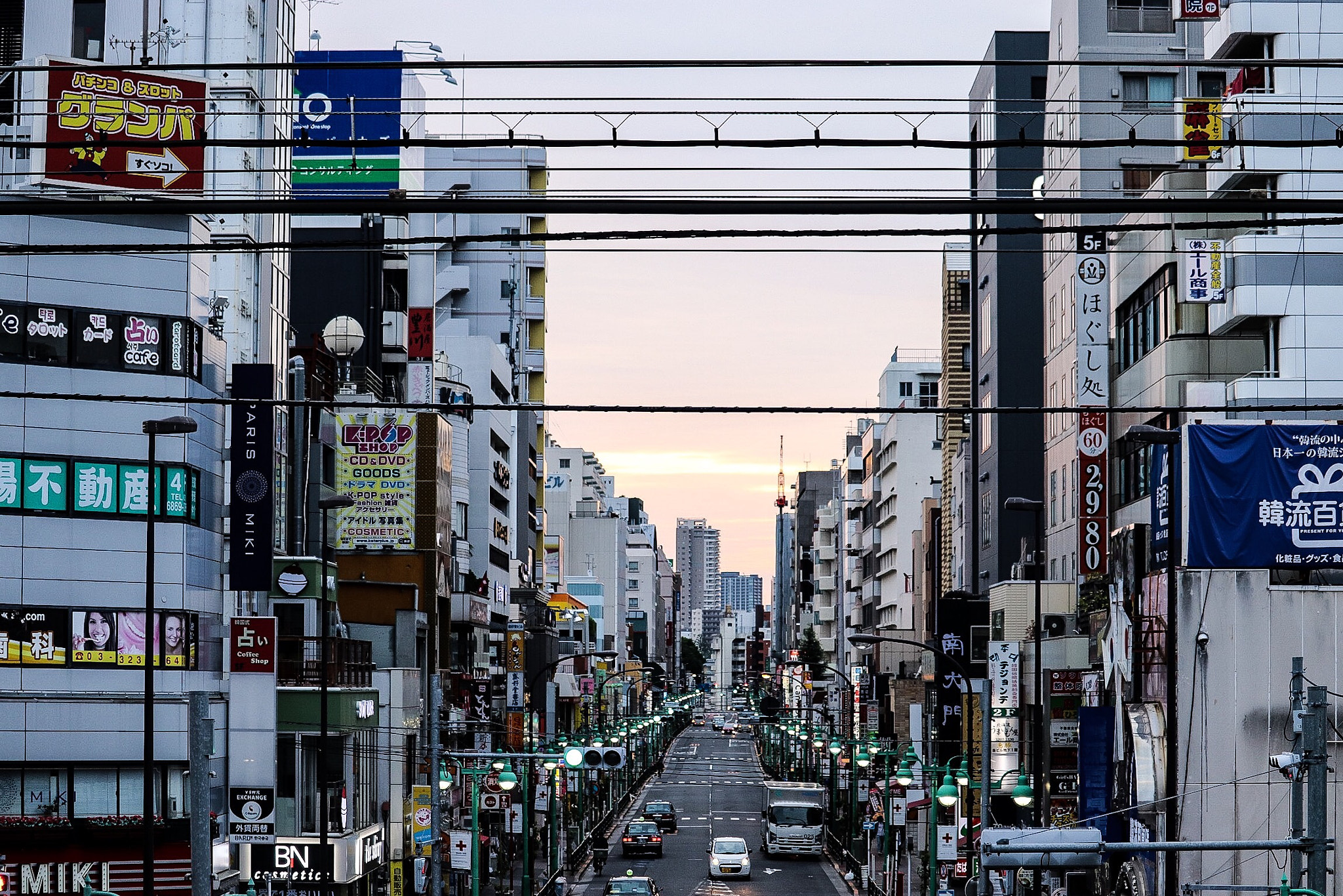 Canon EOS 800D (EOS Rebel T7i / EOS Kiss X9i) sample photo. Dawn photography