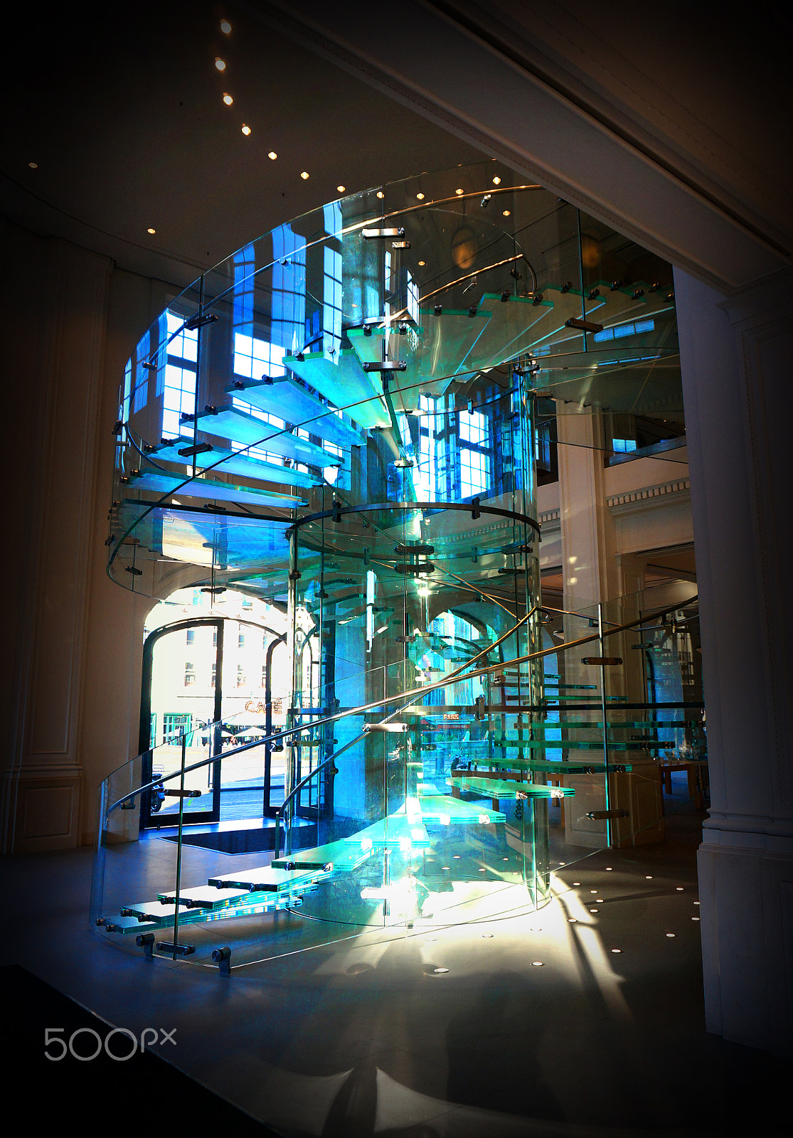 Sony Alpha NEX-6 sample photo. Crystal stairways to heaven for apple fans :) photography