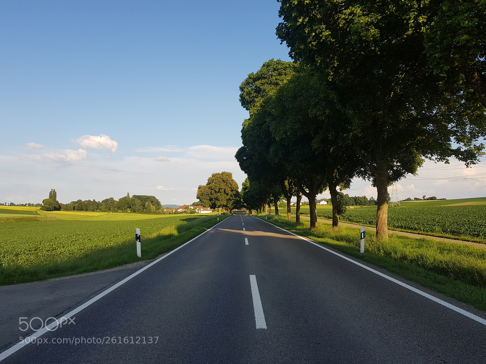 Samsung Galaxy S8 sample photo. Road photography