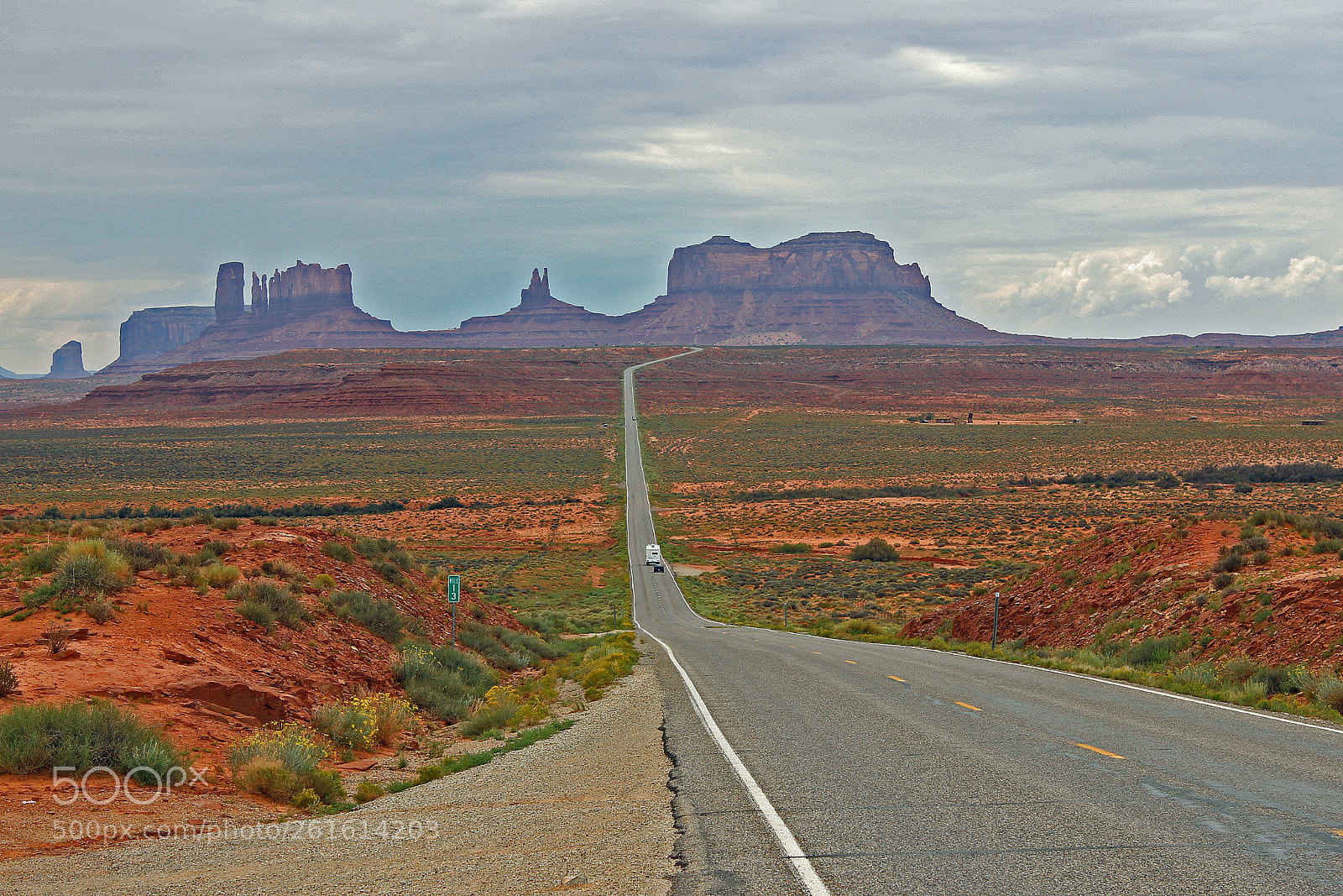 Canon EOS 600D (Rebel EOS T3i / EOS Kiss X5) sample photo. Road to enchantment photography