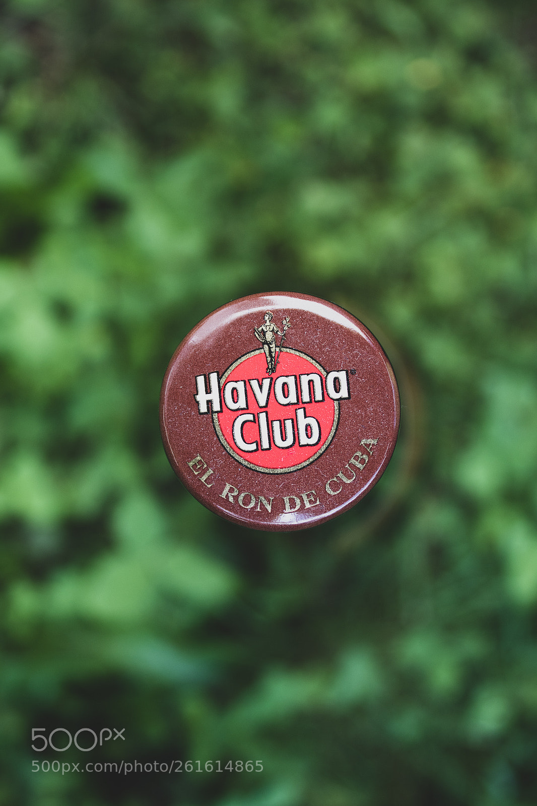 Canon EOS 200D (EOS Rebel SL2 / EOS Kiss X9) sample photo. Havana club photography