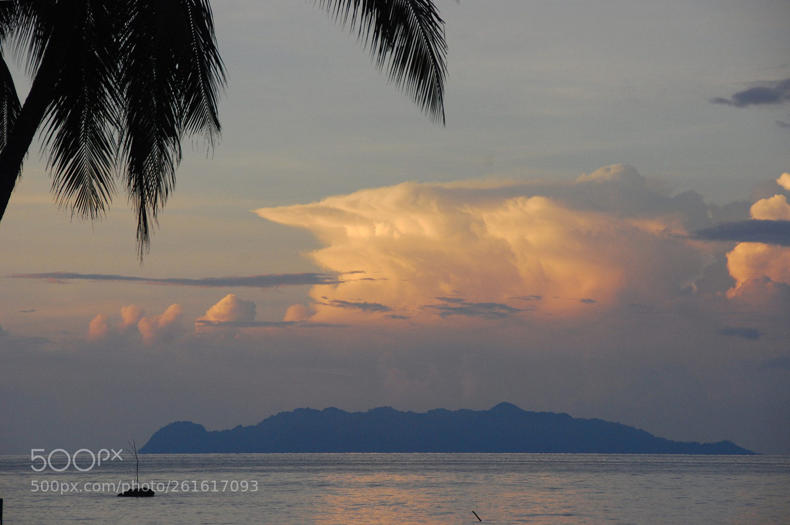 Nikon D80 sample photo. Cumulonimbus over savo island photography
