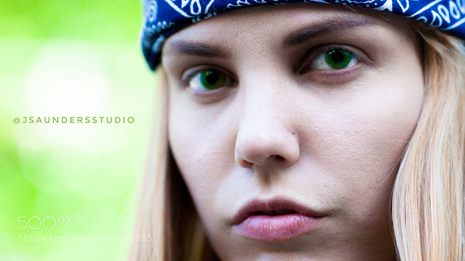Canon EOS 5D Mark II sample photo. Green eye portrait photography