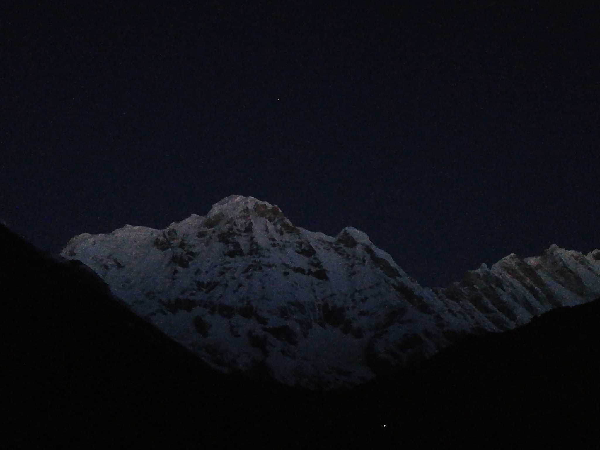 HUAWEI honor 6x sample photo. First light on annapurna photography