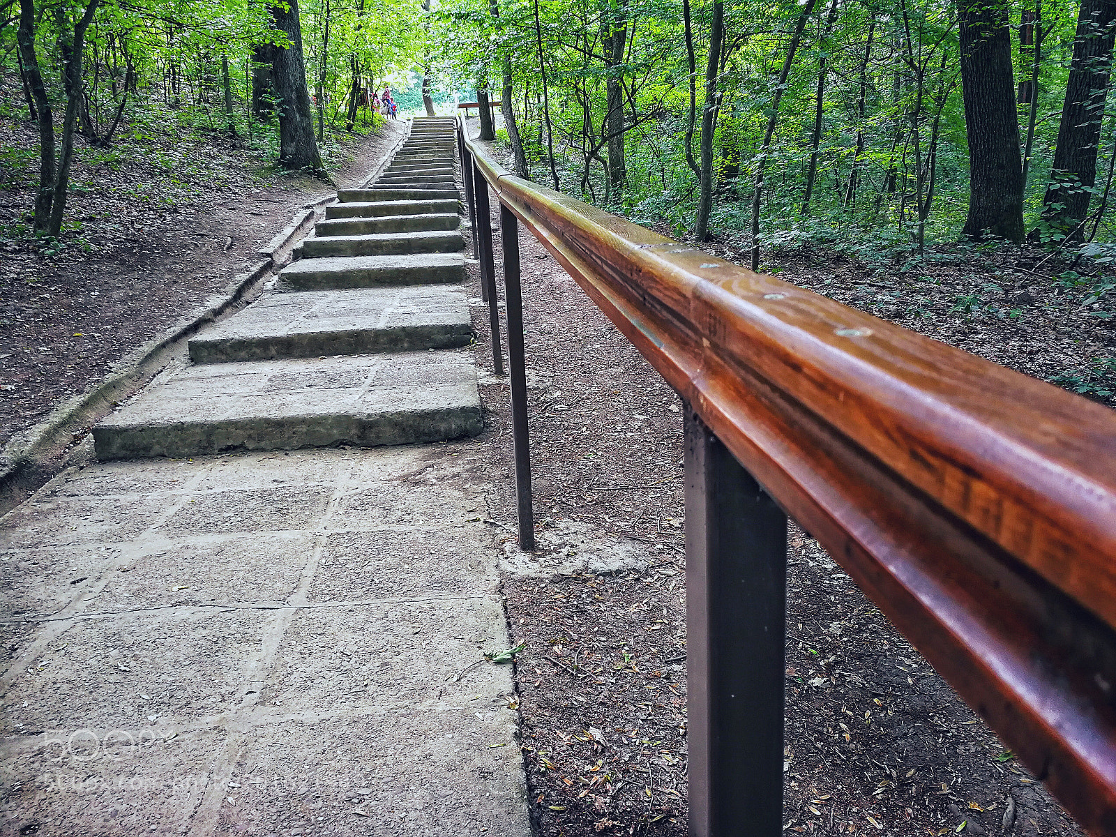HUAWEI P10 sample photo. Walkway photography