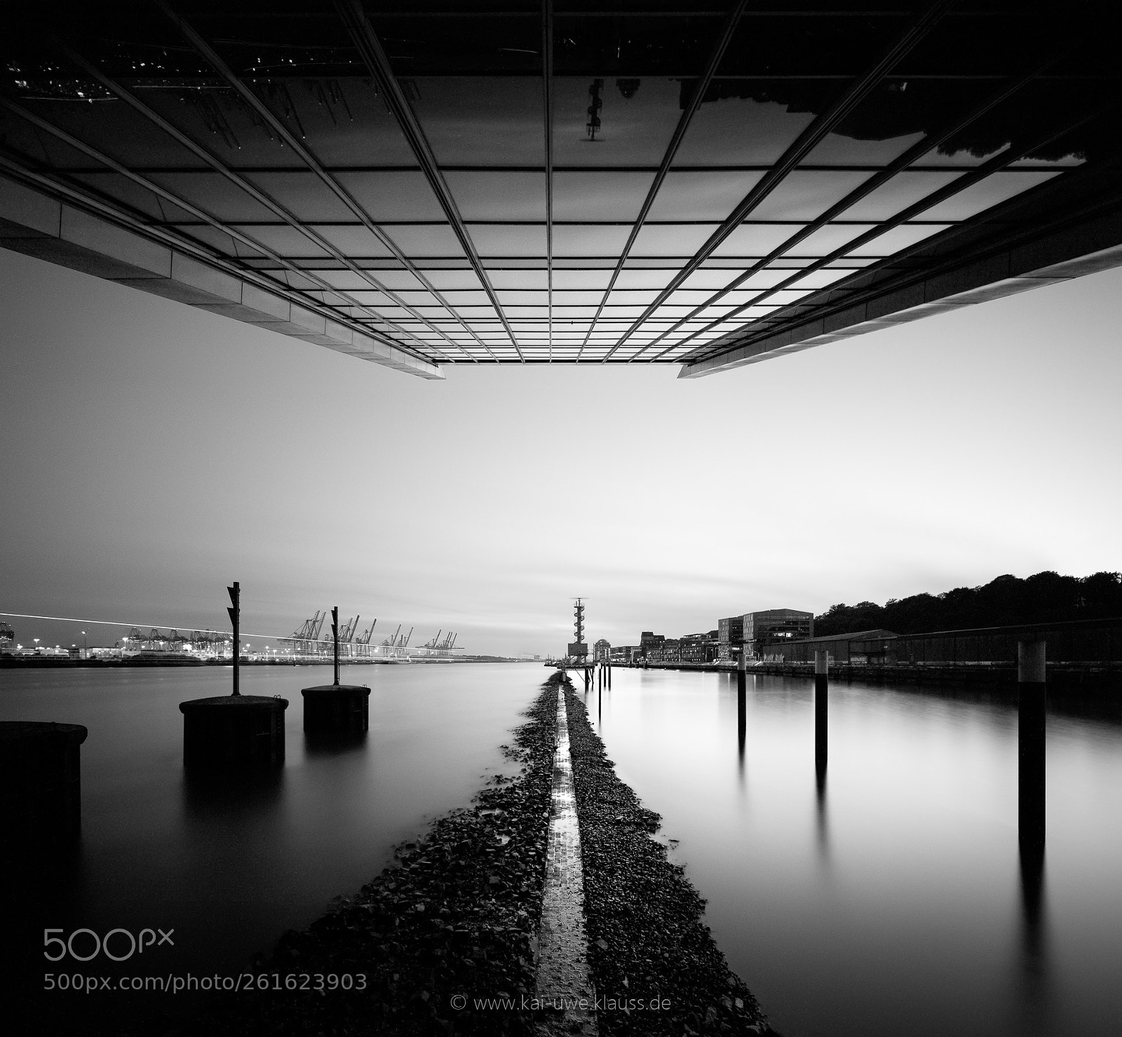 Canon EOS 5D Mark IV sample photo. Dockland photography