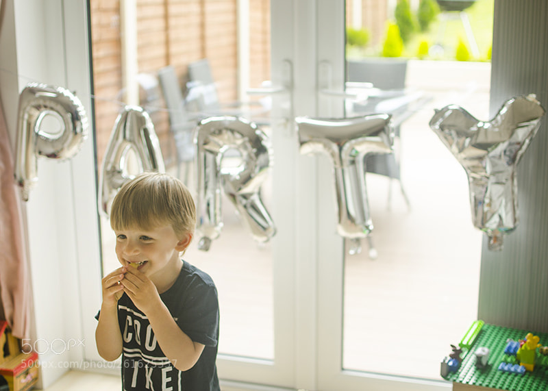 Nikon D5100 sample photo. Birthday party photography