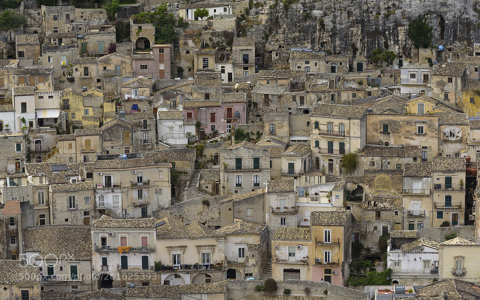 Nikon D750 sample photo. Sicilian townscape photography