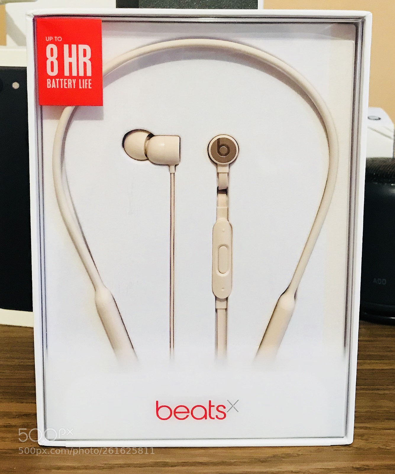 Apple iPhone 7 sample photo. Beatsx  photography