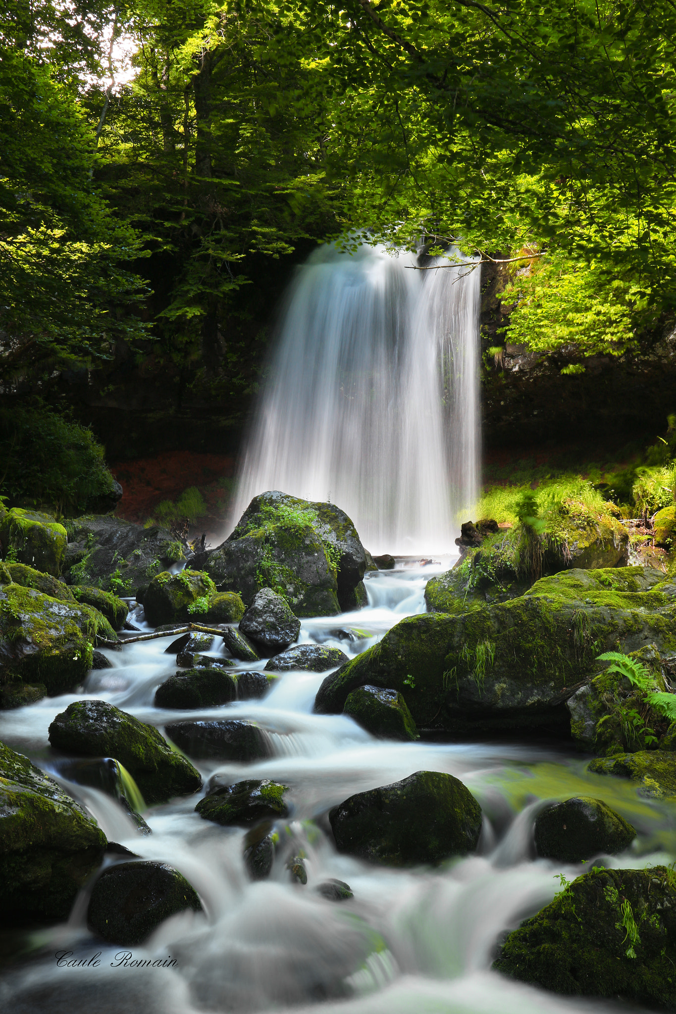 Canon EOS M10 sample photo. Cascade photography