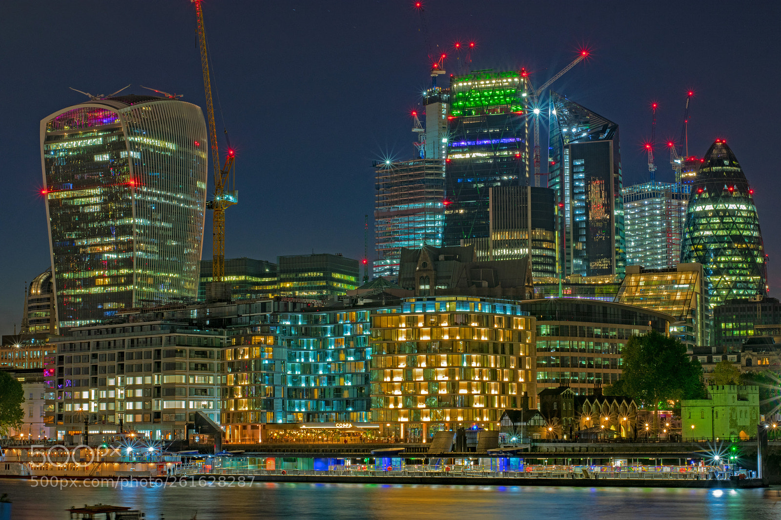 Nikon D3400 sample photo. London city night skyline photography