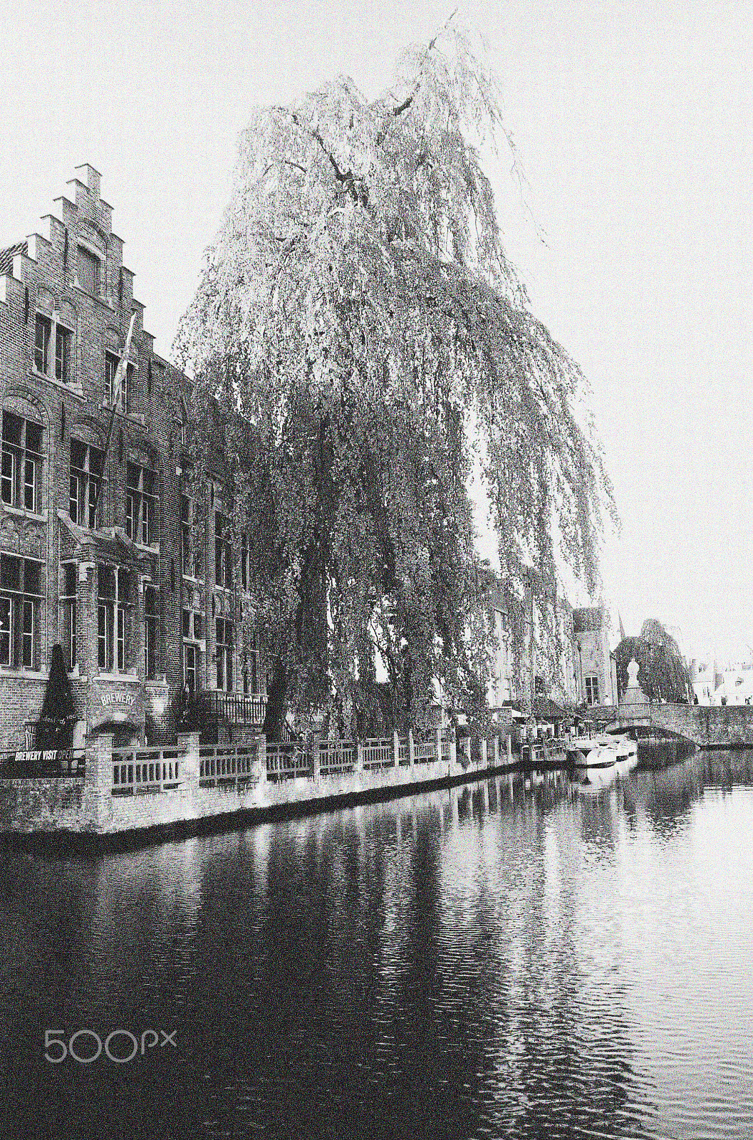 Sony Alpha NEX-6 sample photo. Canals of bruges, belgium photography