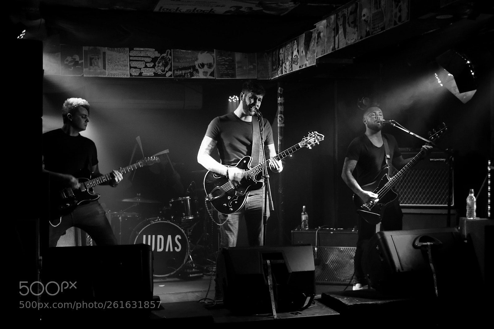 Canon EOS 80D sample photo. Seven cities live underground photography