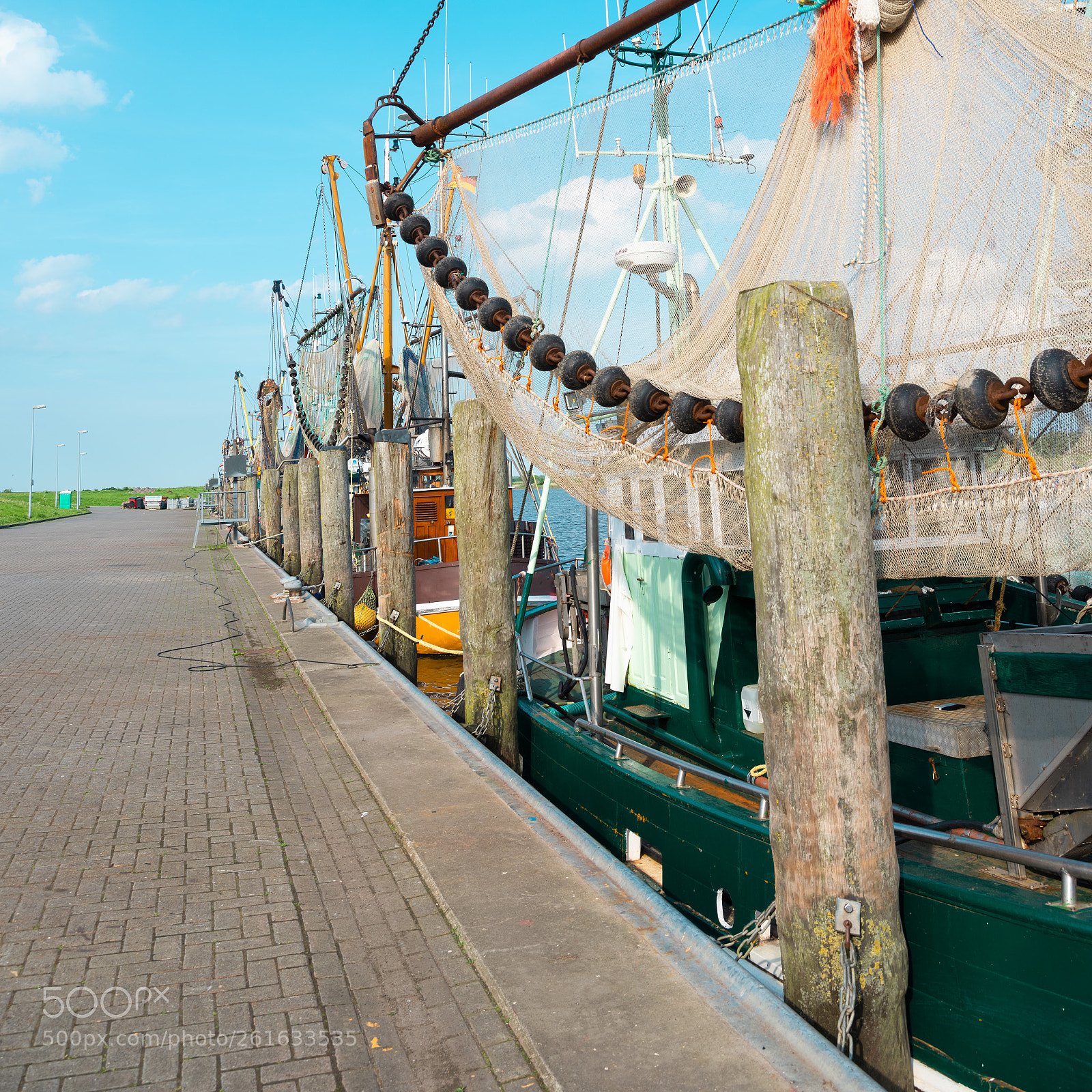 Nikon D810 sample photo. Harlesiel beautiful town in photography