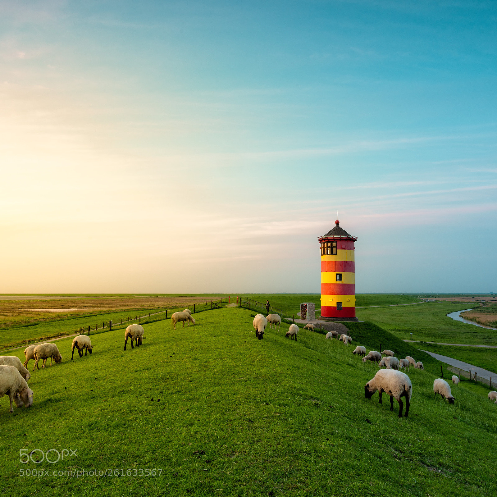 Nikon D810 sample photo. A beautiful lighthouse on photography