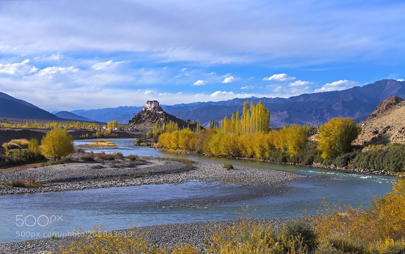 Canon EOS 6D sample photo. A bend in the photography