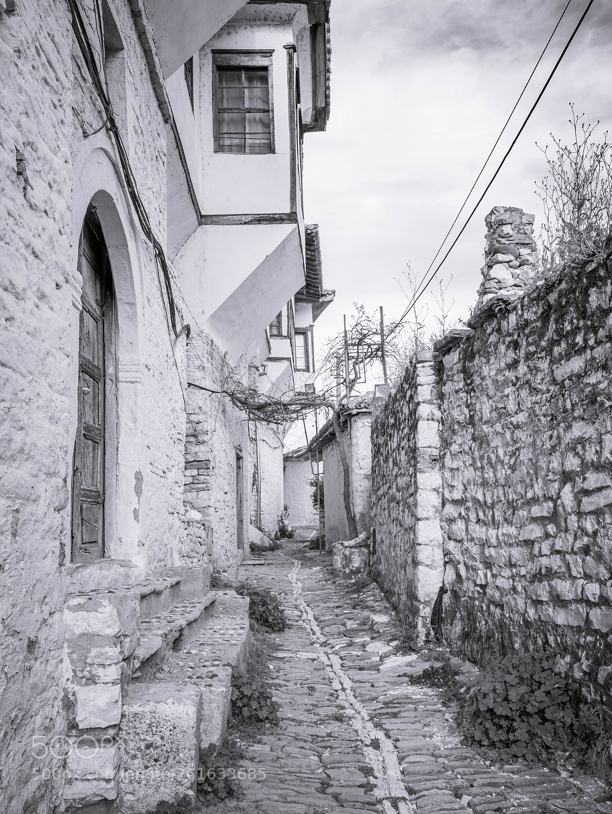 Fujifilm X-T2 sample photo. Old berat photography