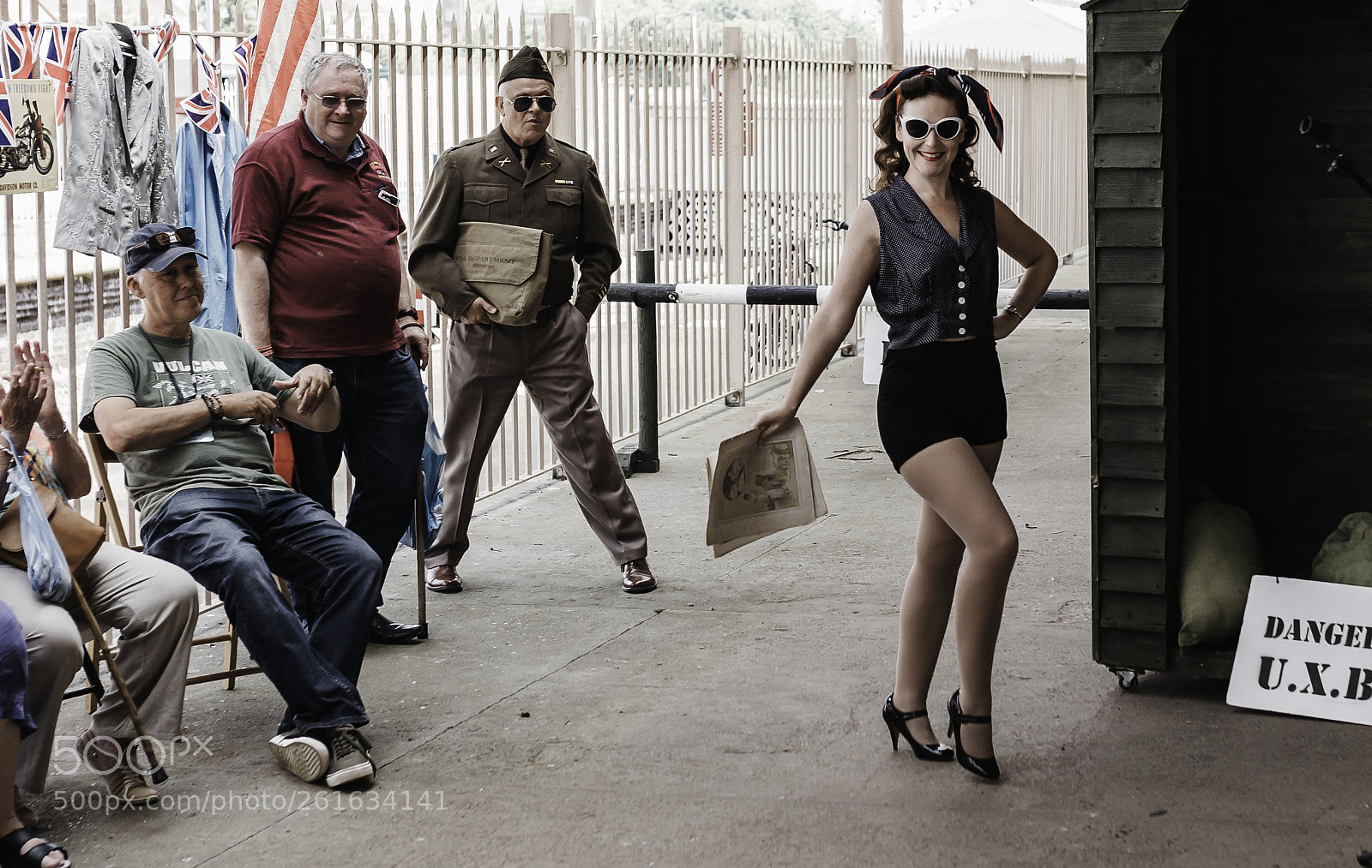 Nikon D610 sample photo. 1940's theme fashion photography