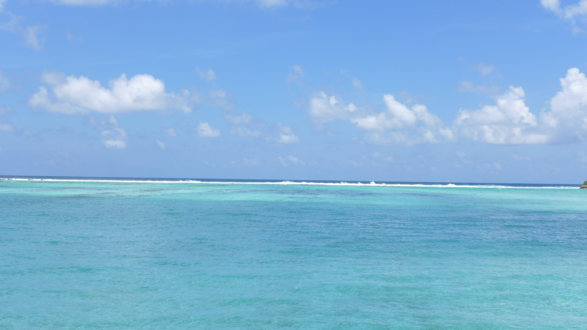 Leica D-Lux 6 sample photo. Maldives paradise, indian ocean, luxury resort photography