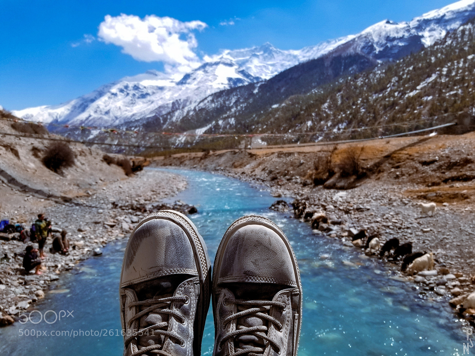 Samsung Galaxy S8 sample photo. Boots of travel photography