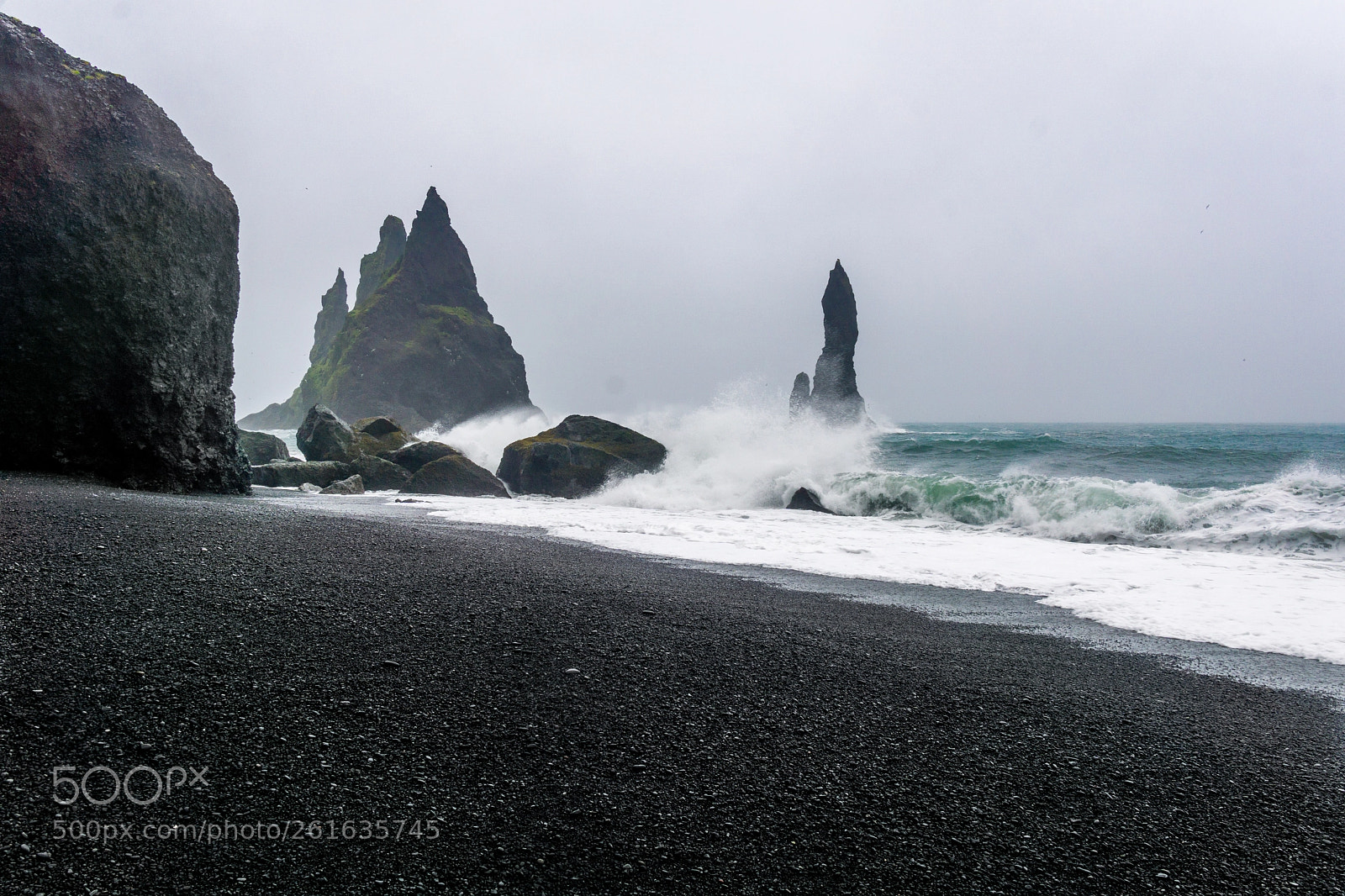 Sony a6000 sample photo. Reynisdrangar photography