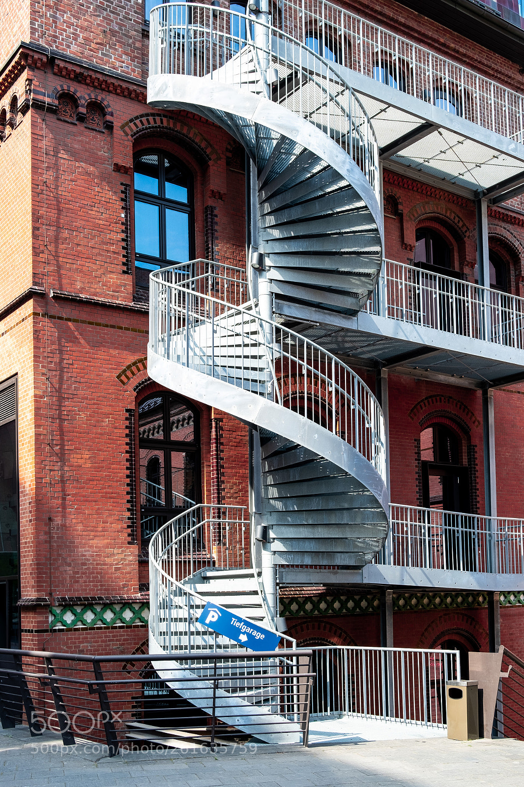 Fujifilm X-T2 sample photo. Spiral staircase hamburg hafencity photography
