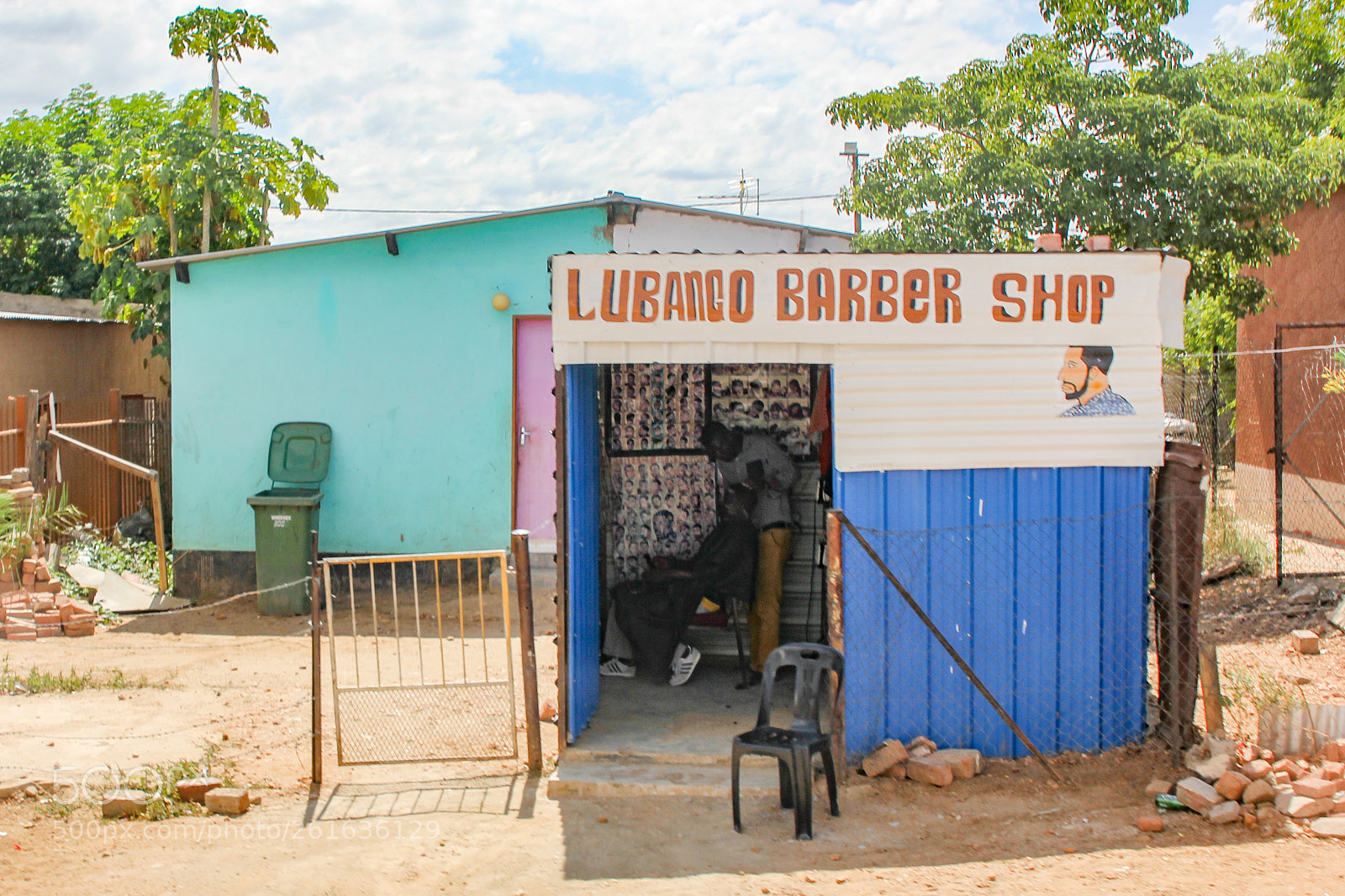 Canon EOS 60D sample photo. Barber shop photography