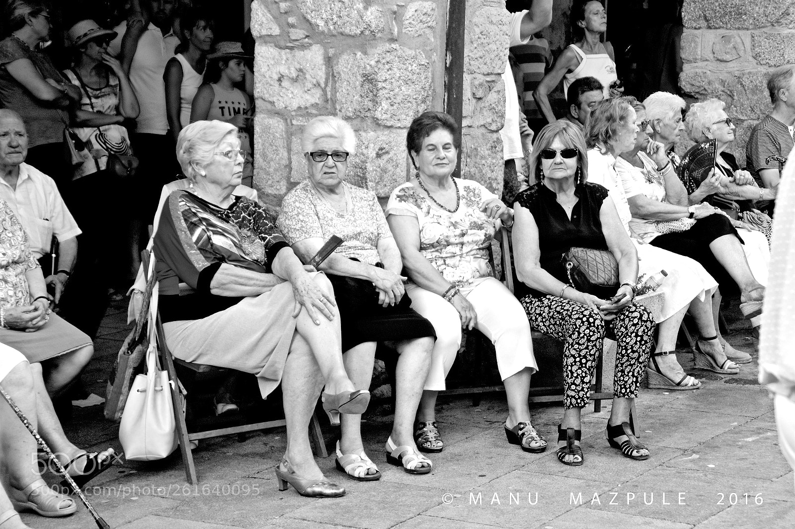 Canon EOS 70D sample photo. 154. people in girona. catalunya... photography