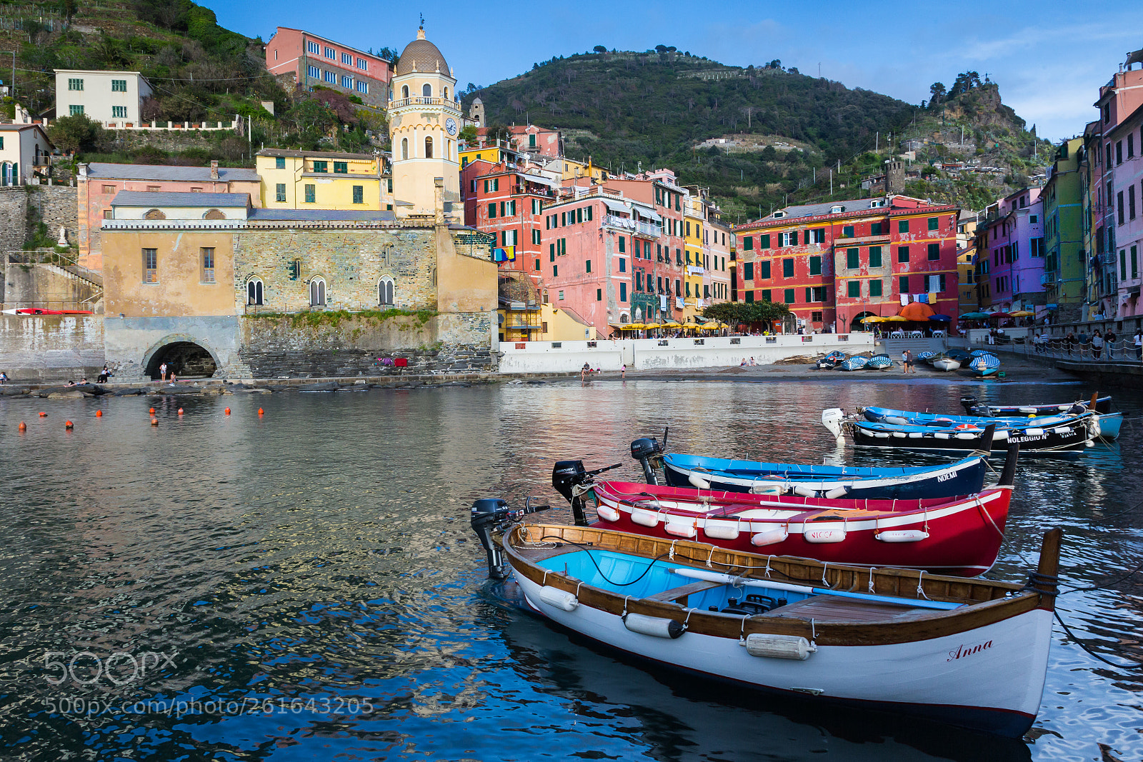 Canon EOS 6D sample photo. Vernazza's harbour photography