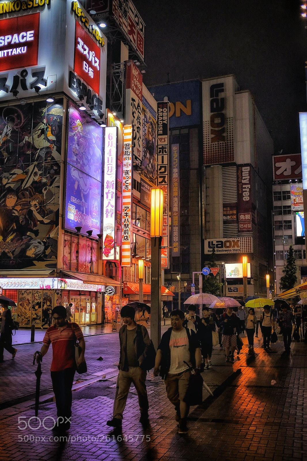 Fujifilm X100F sample photo. Akihabara photography