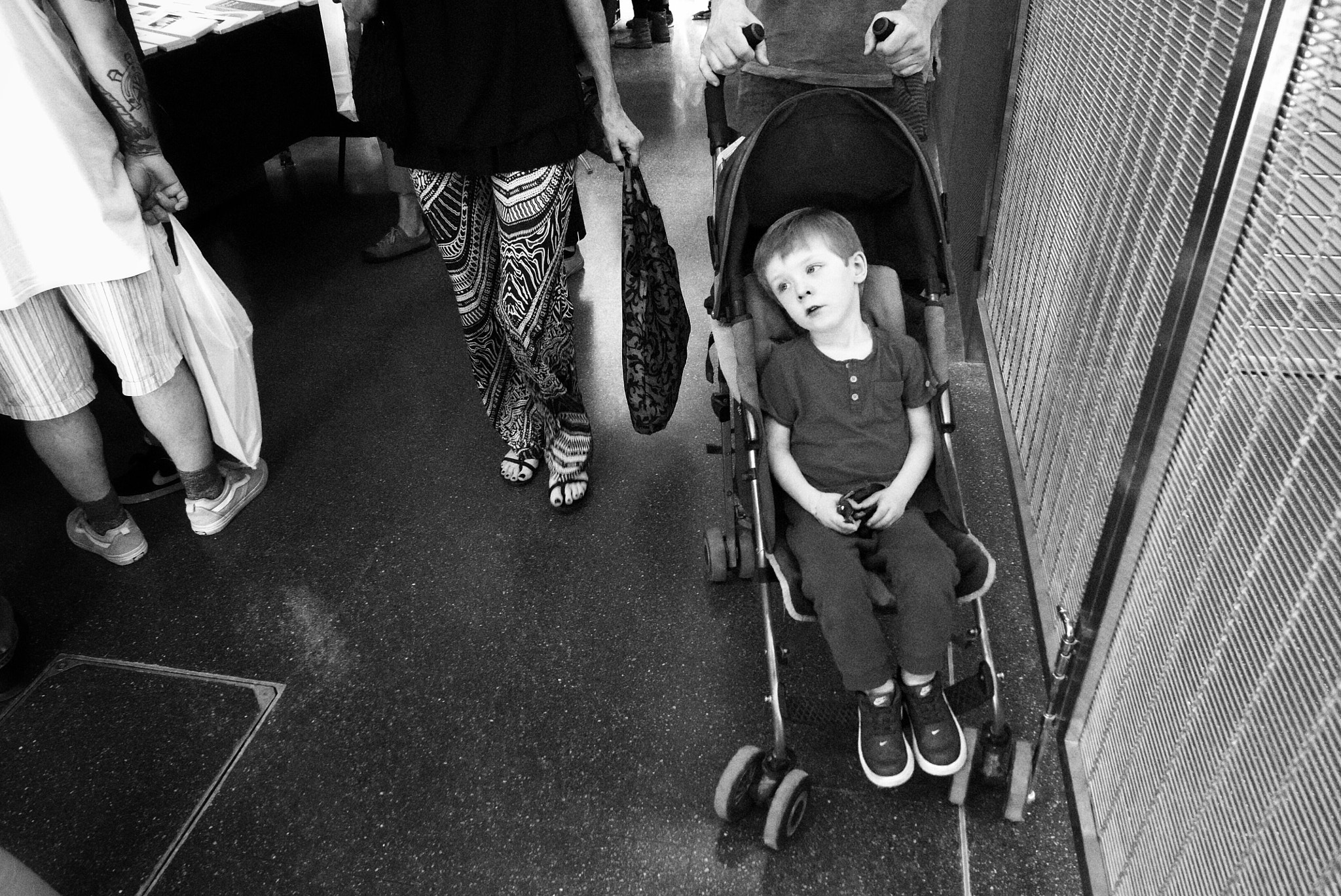 Leica D-Lux (Typ 109) sample photo. Sunday in the street in barcelona photography