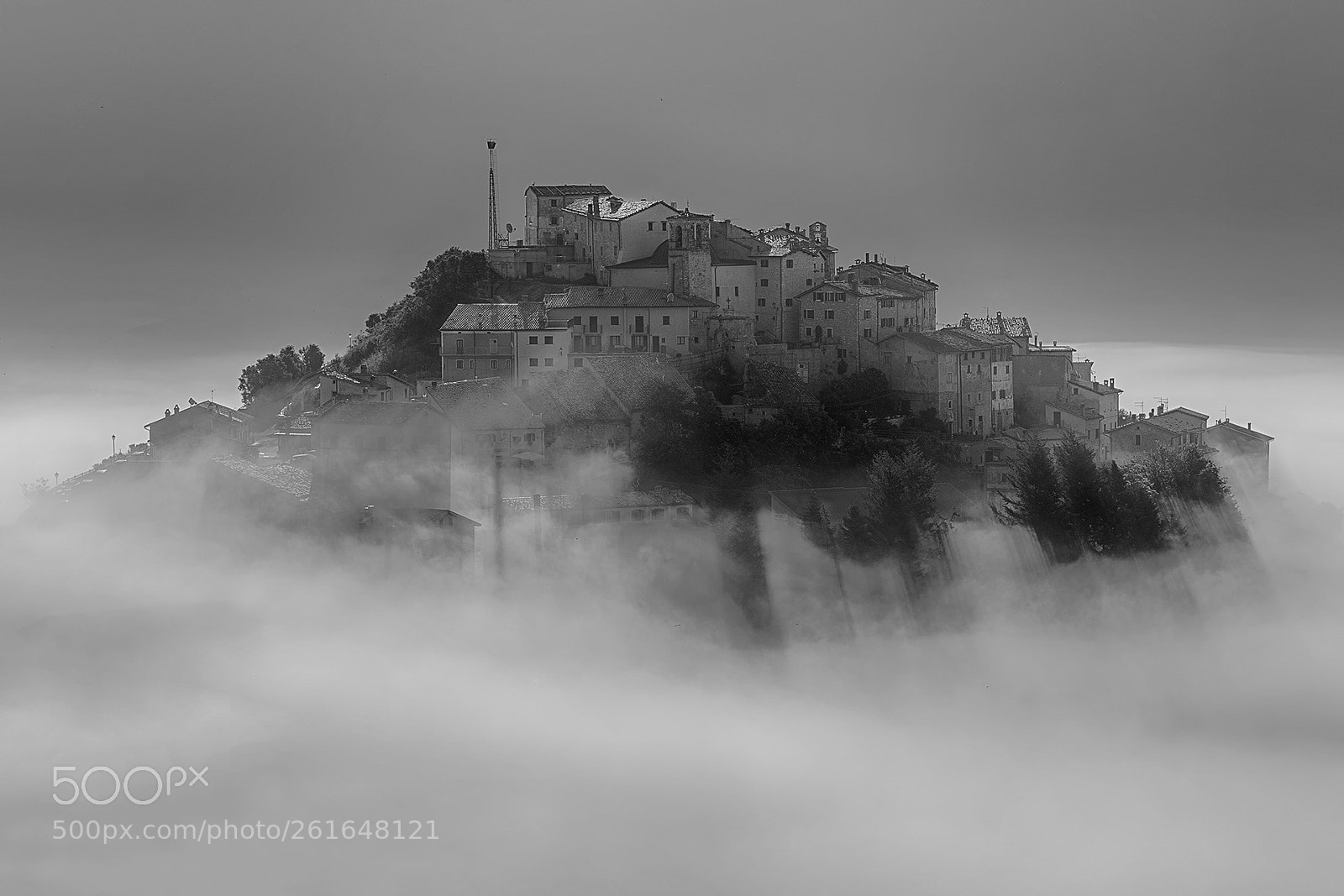 Nikon D810 sample photo. In mezzo alle nuvole photography