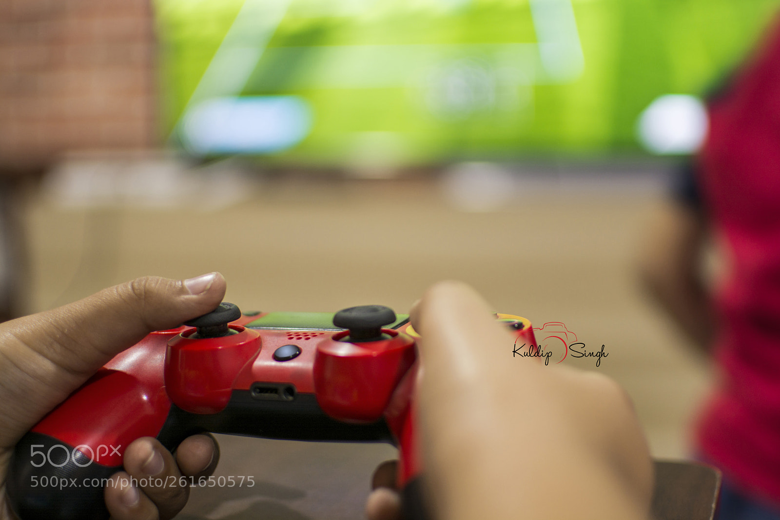 Nikon D5200 sample photo. Child playing video game photography