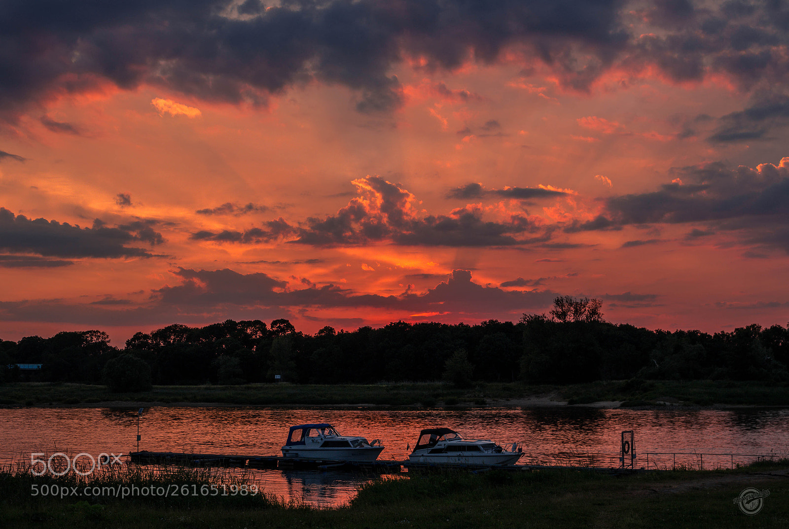 Canon EOS 700D (EOS Rebel T5i / EOS Kiss X7i) sample photo. Boote im sonnenuntergang photography