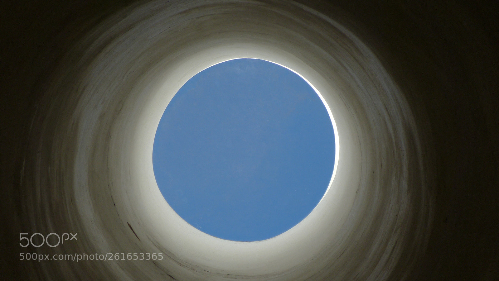 Panasonic Lumix DMC-FZ150 sample photo. Sky tunnel photography