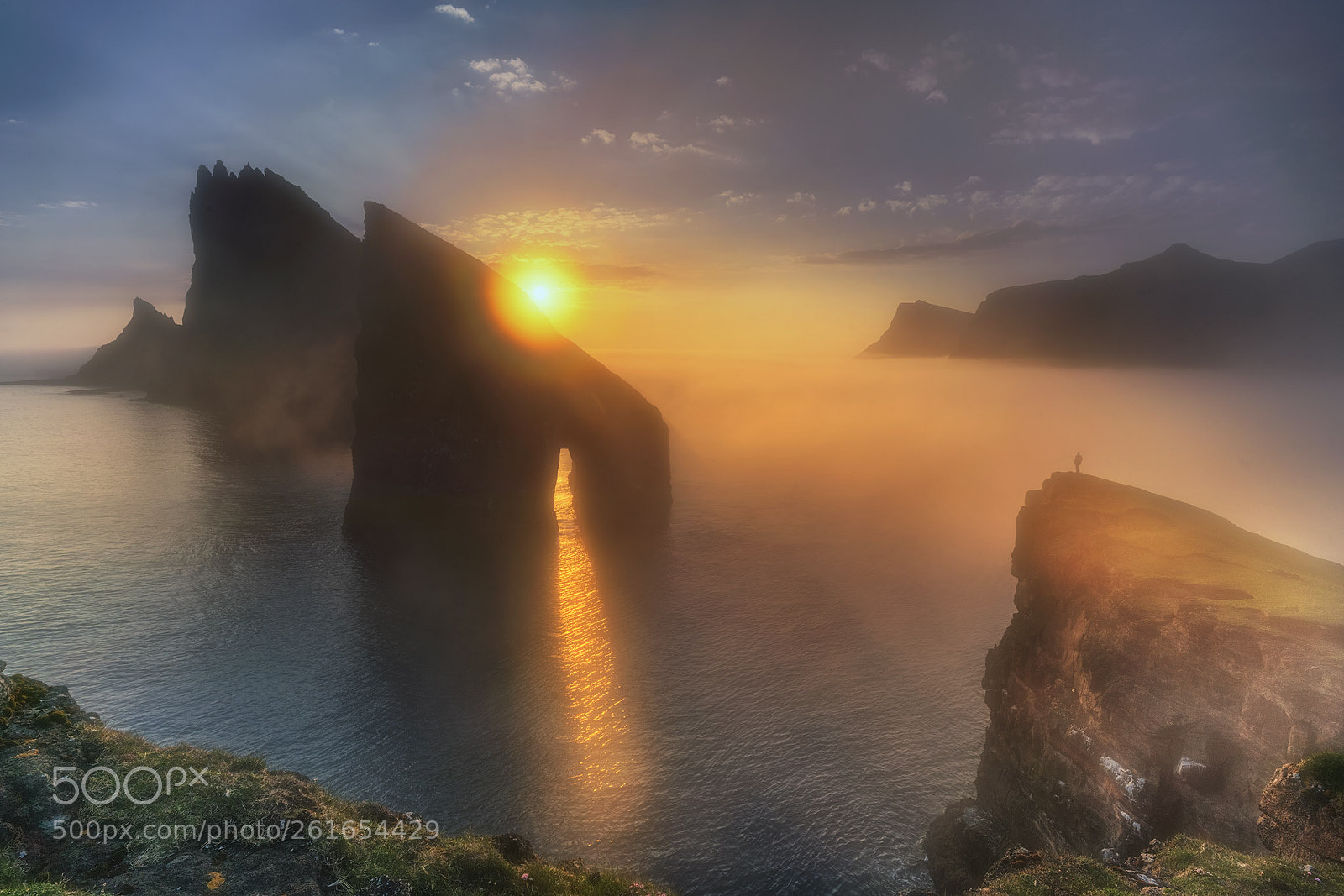 Sony a7R II sample photo. Dranganir fog photography