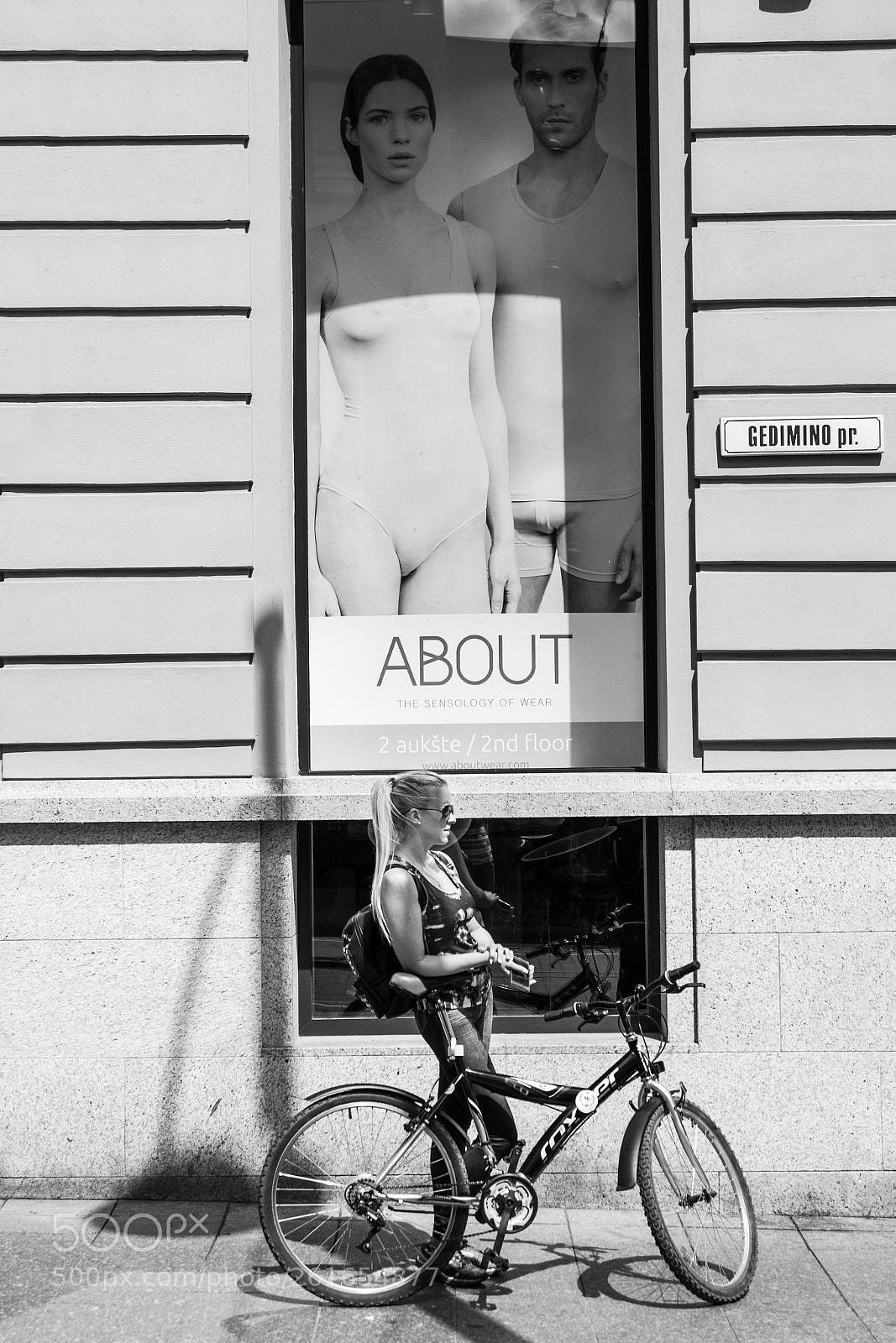 Canon EOS 7D sample photo. Street portrait photography