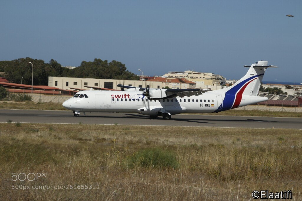 Canon EOS 100D (EOS Rebel SL1 / EOS Kiss X7) sample photo. Aeropuerto de melilla, ahora photography