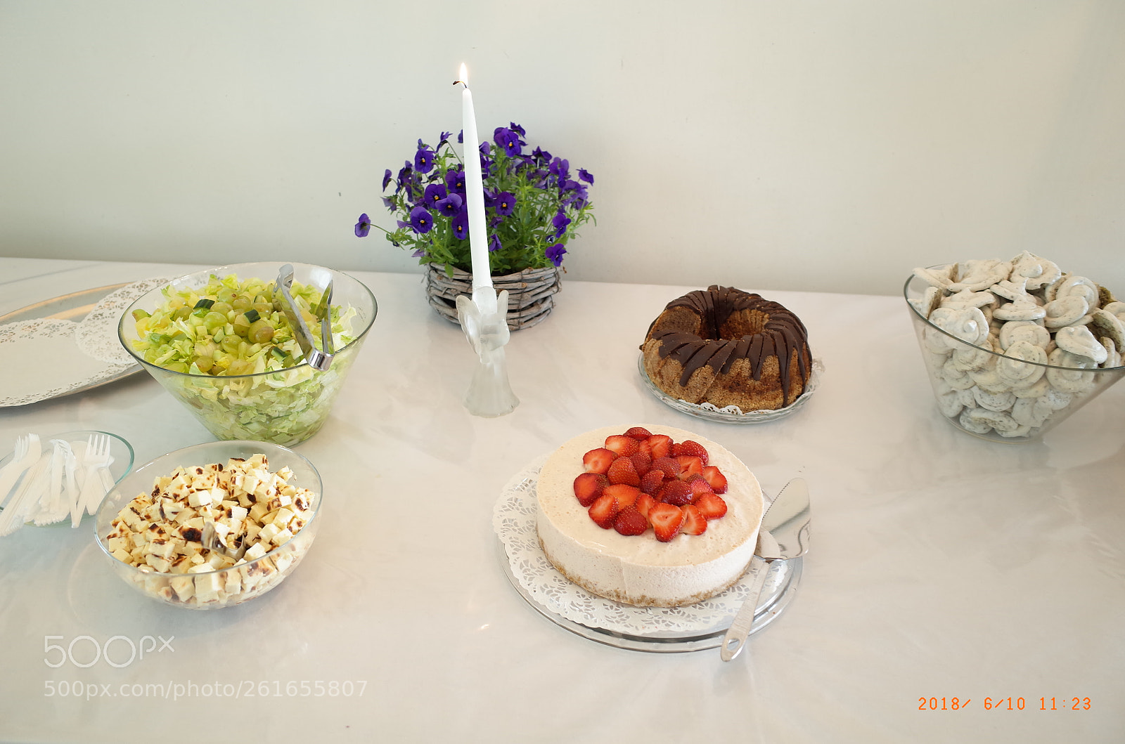 Ricoh GR II sample photo. Strawberry cake,cheese,salad photography